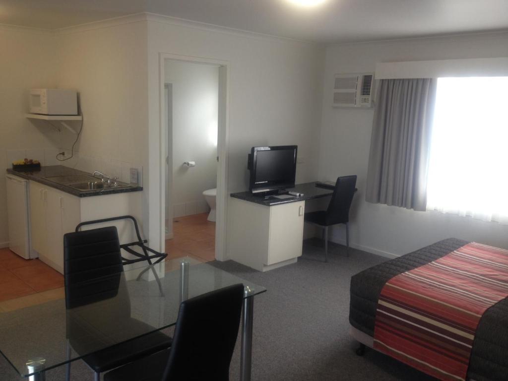 Redwood Manor Motel Apartments Warrnambool Ruang foto